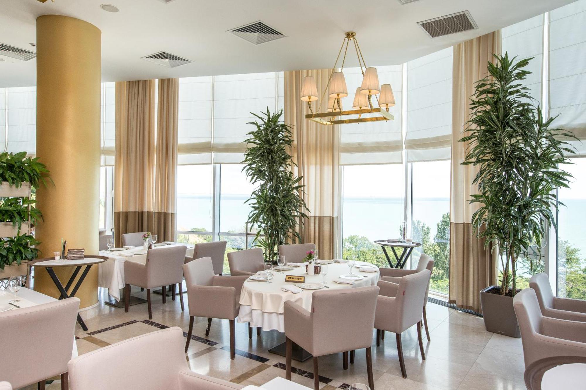 Kadorr Hotel Resort & Spa Odessa Eksteriør bilde