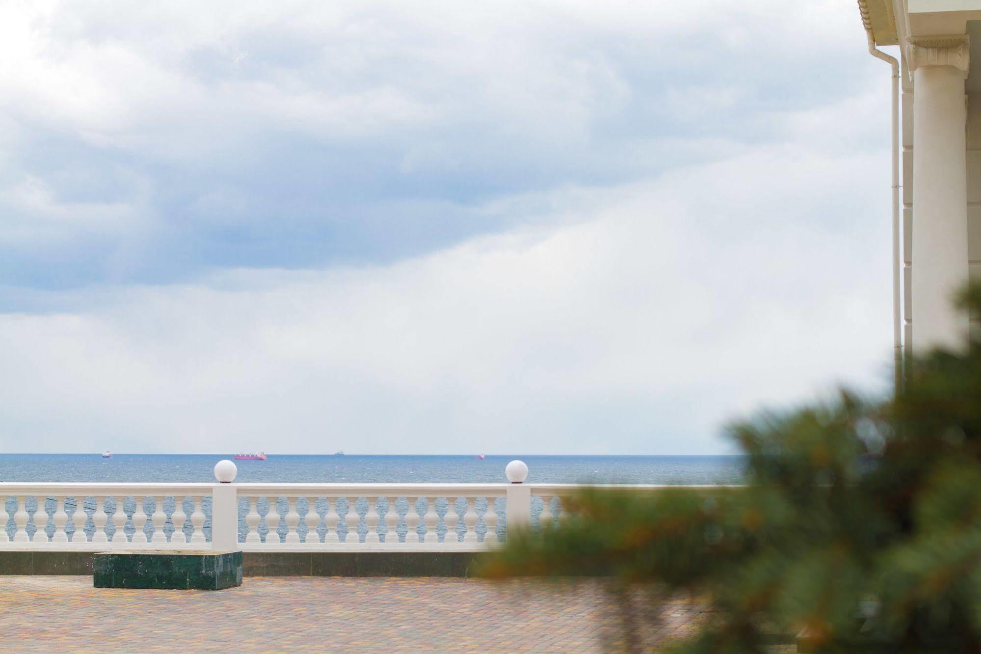 Kadorr Hotel Resort & Spa Odessa Eksteriør bilde